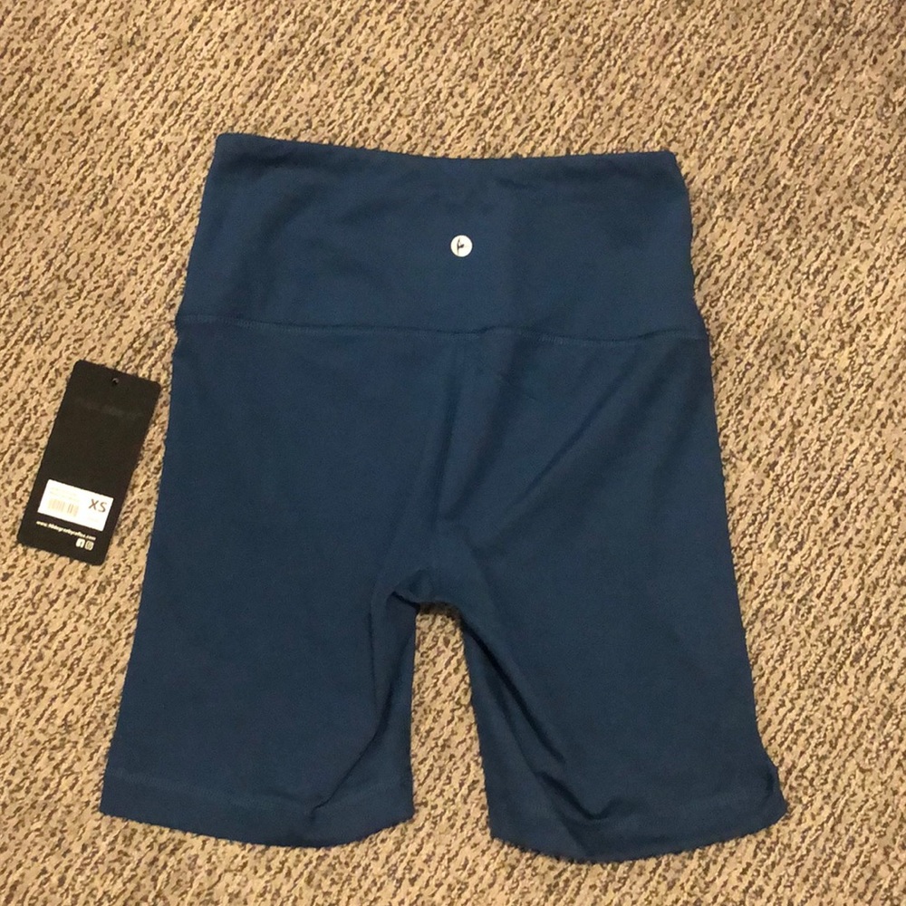 Brand new 90 Degree by Reflex biker shorts.